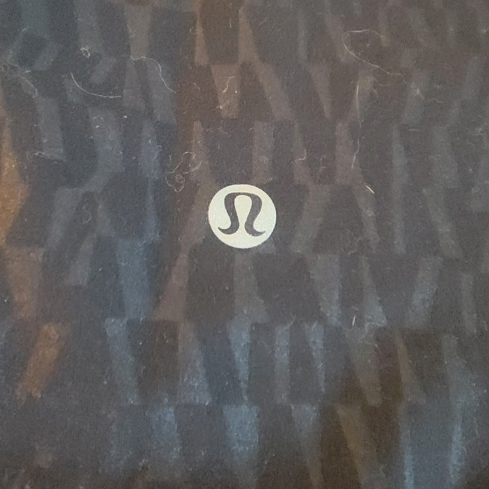 Lululemon Aligh High Rise 28 Segment Emboss Black - Picture 6 of 8